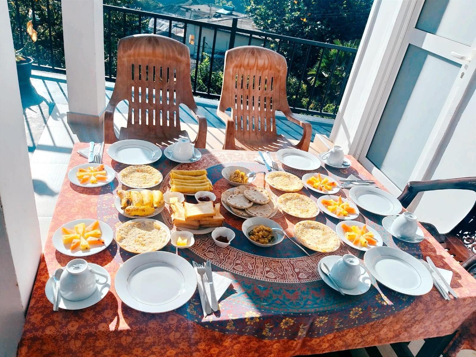 Poomaz Peace Palace Homestay *