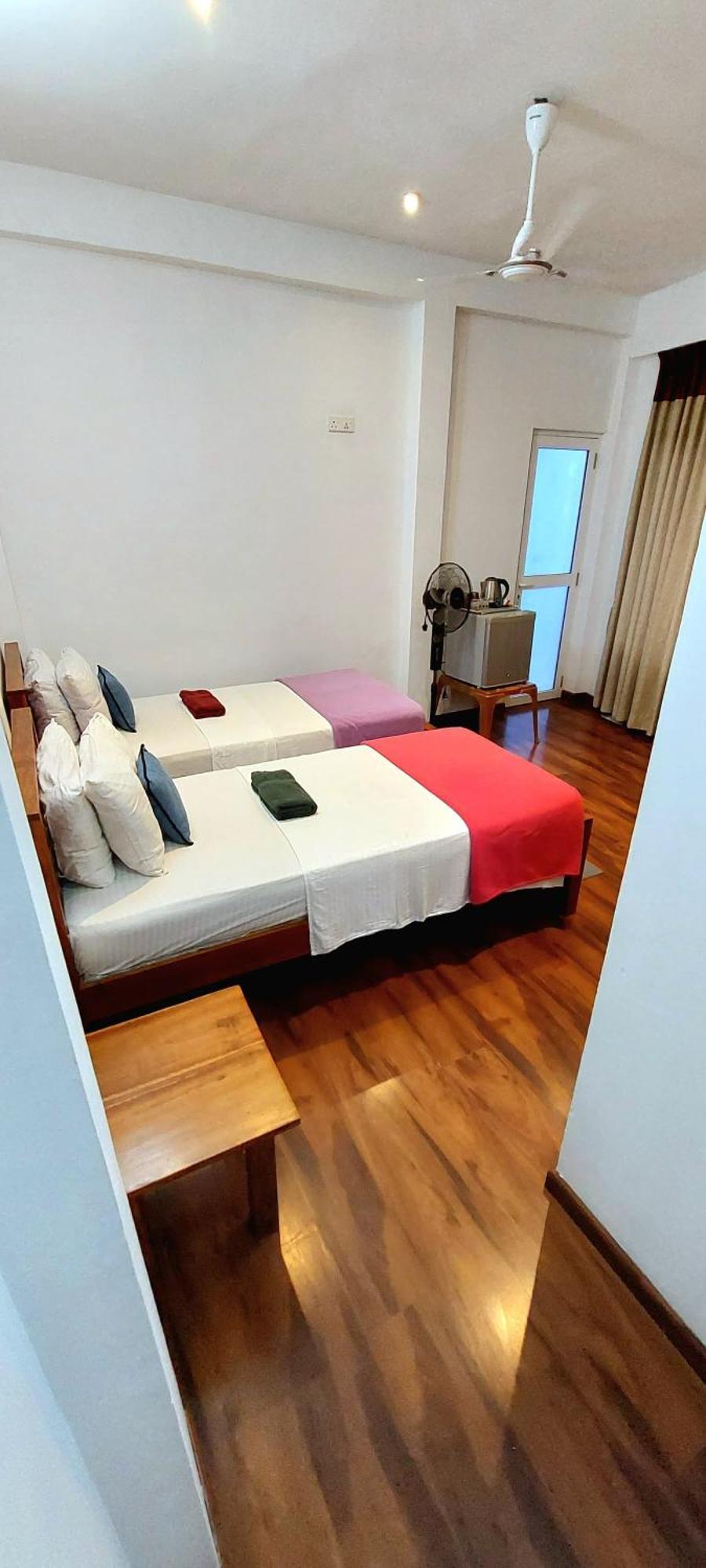 Poomaz Peace Palace Homestay *