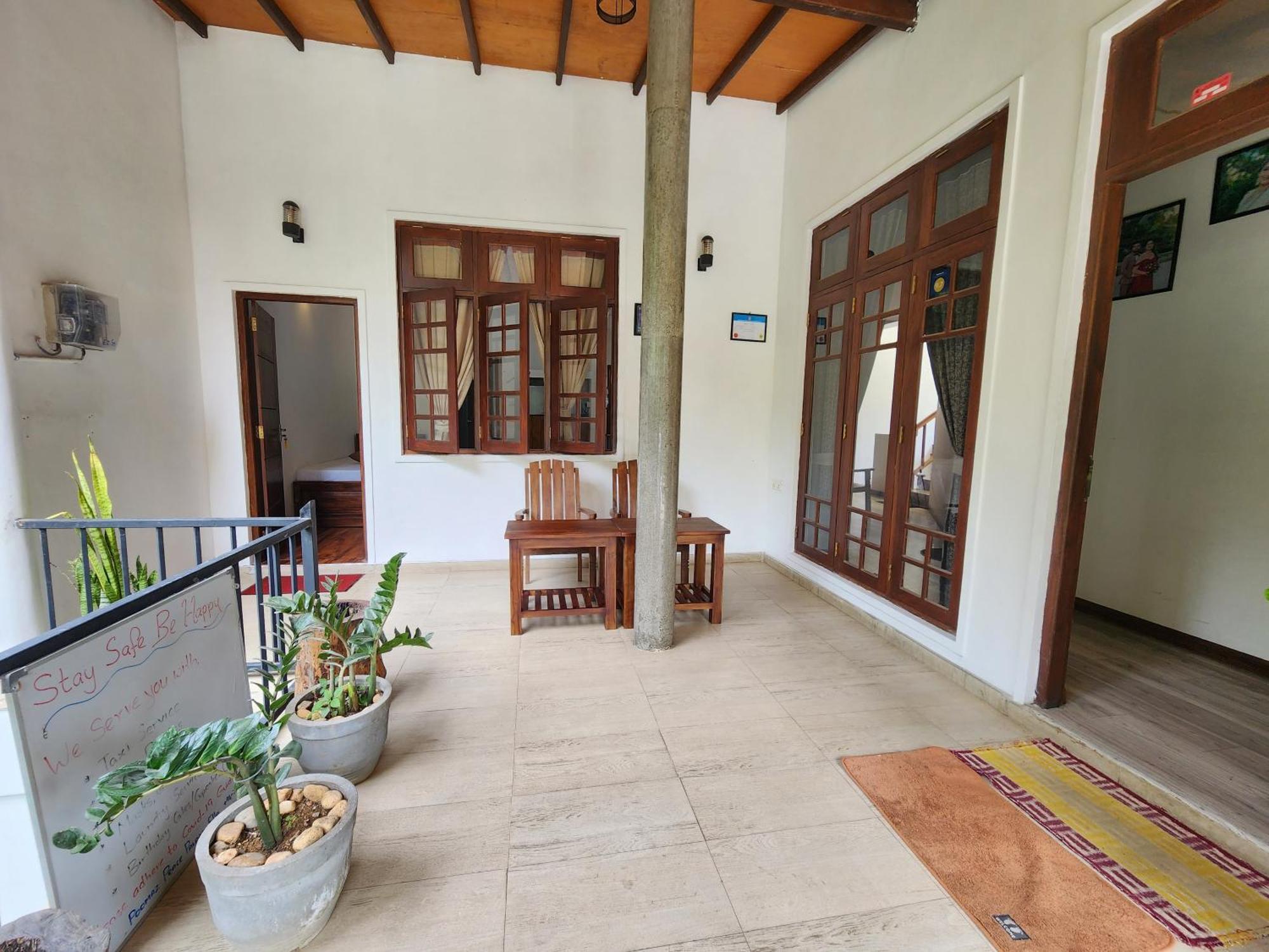 Poomaz Peace Palace Homestay Ella