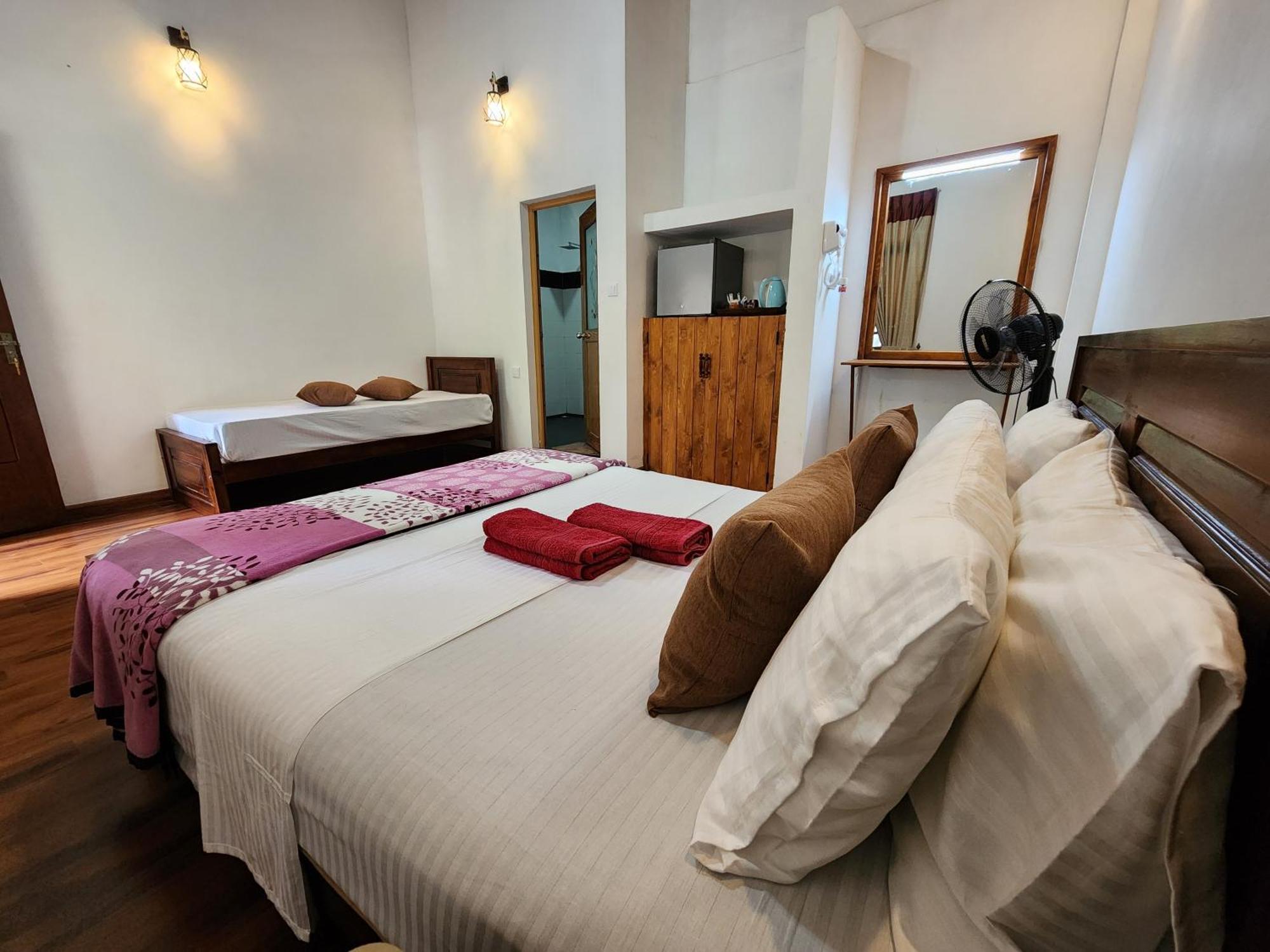 Poomaz Peace Palace Homestay